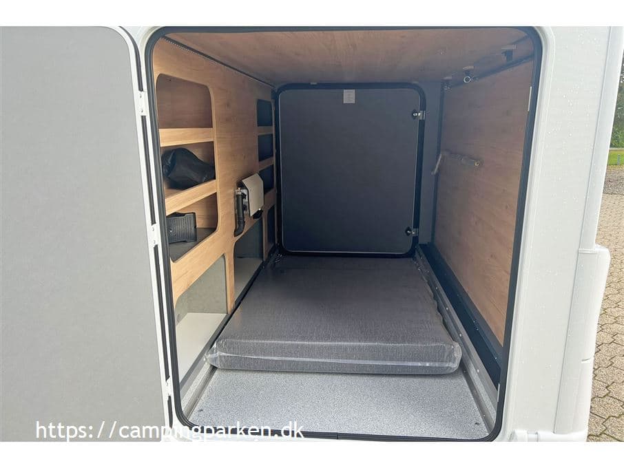 Dethleffs XL Family I7812-2 - miniature 1
