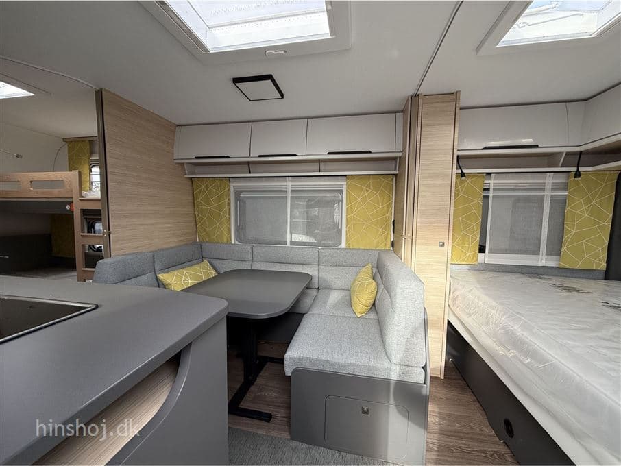 Fendt Apero 560 SKM - miniature 1