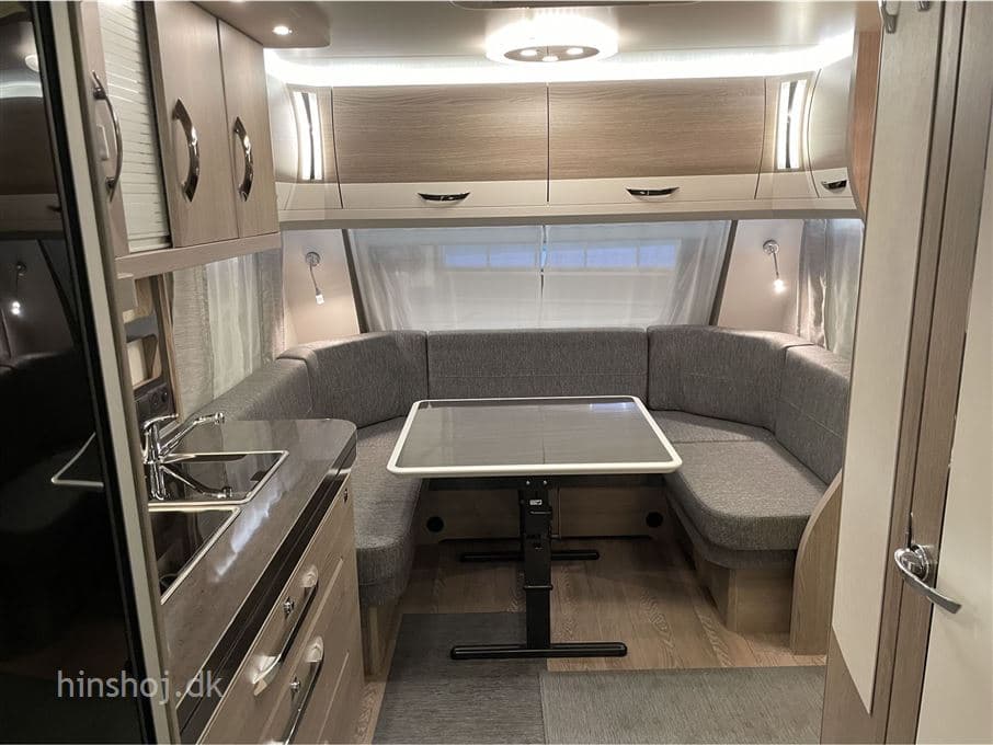 Hobby Prestige 650 KFU - miniature 1