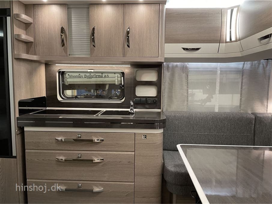 Hobby Prestige 650 KFU - miniature 1