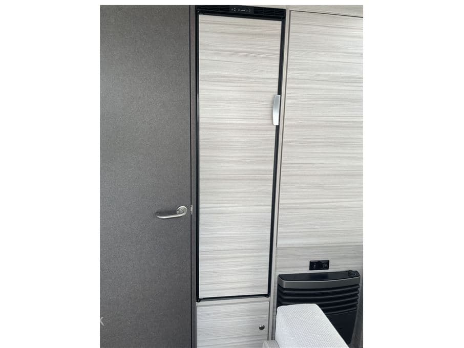 Dethleffs Cjoy 480 FSH - miniature 1
