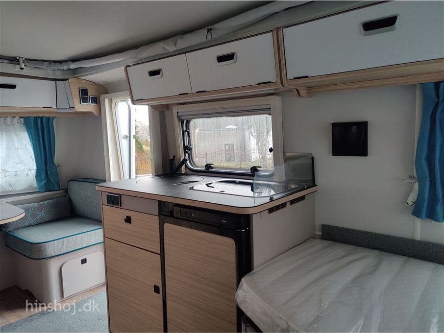 Eriba Touring 542 Harbour Blue - miniature 1