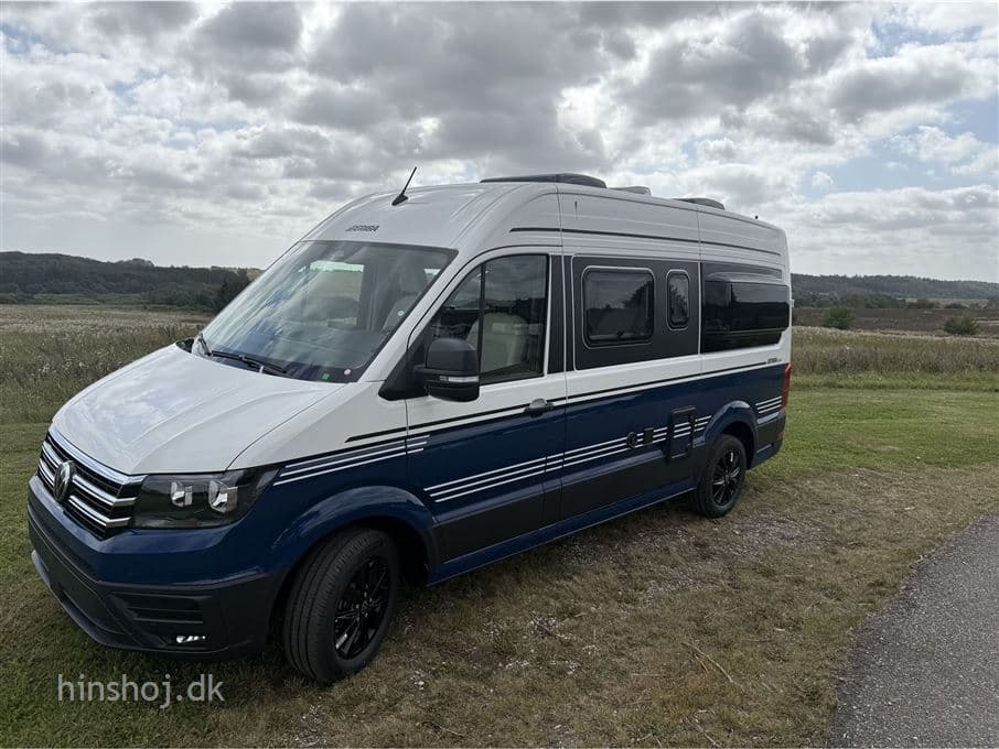 Eriba Car 600 Deep Ocean Blue First Edition - miniature 1