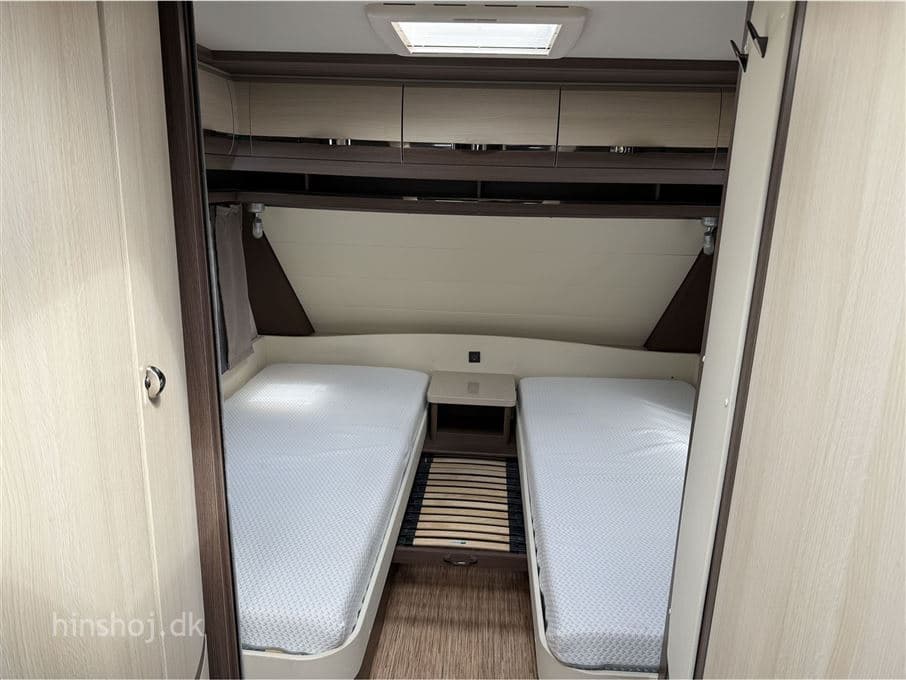 Hobby Prestige 560 UL Alde - miniature 1