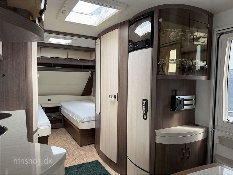 Hobby Prestige 560 UL Alde - miniature 1