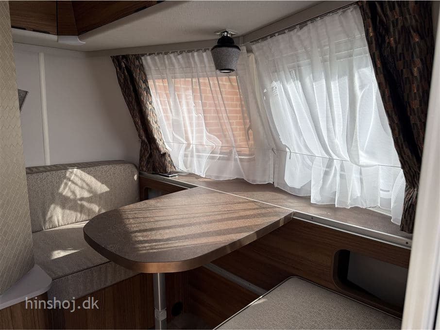 Eriba Touring 430 Legend - miniature 1