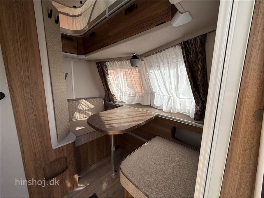 Eriba Touring 430 Legend - miniature 1