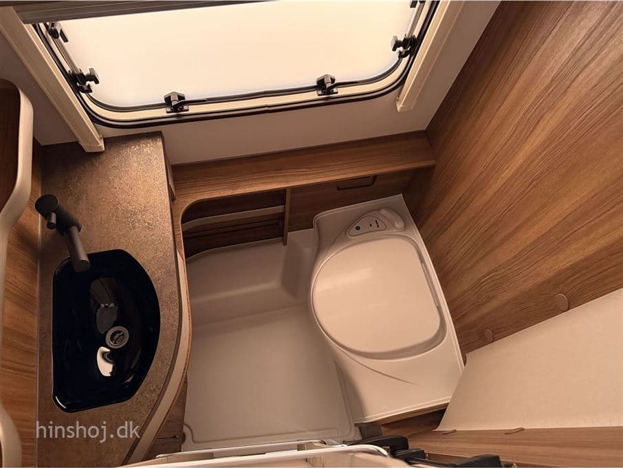 Eriba Touring 430 Legend - miniature 1
