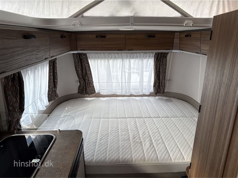 Eriba Touring 430 Legend - miniature 1