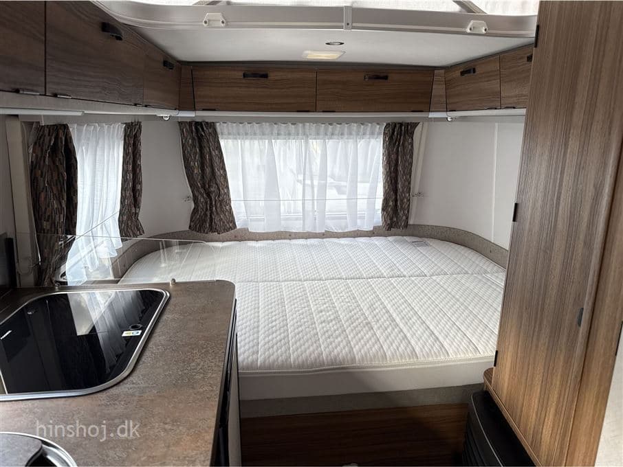 Eriba Touring 430 Legend - miniature 1