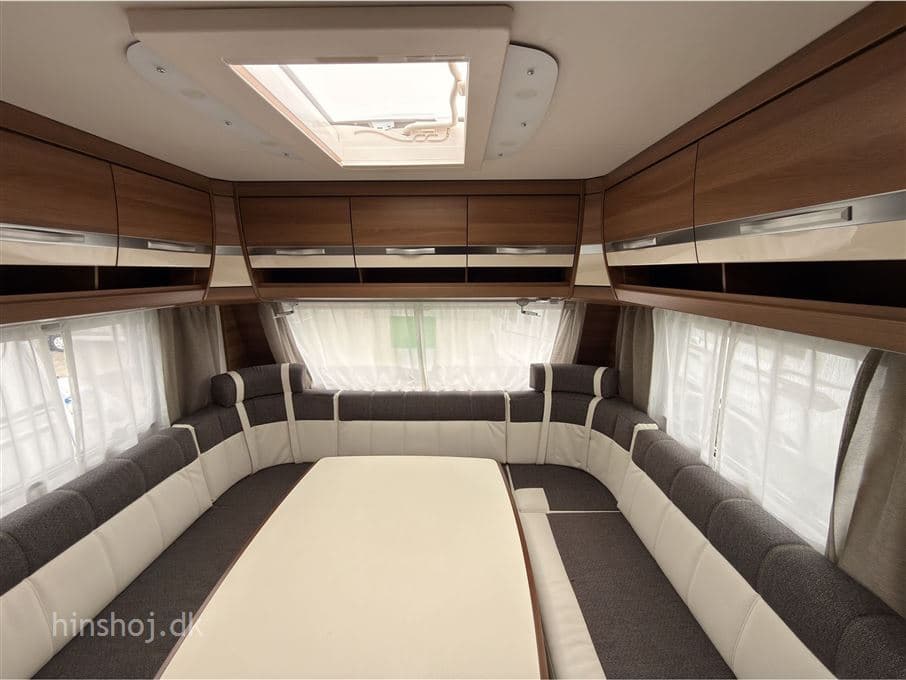 Dethleffs Nomad 590 RF - miniature 1