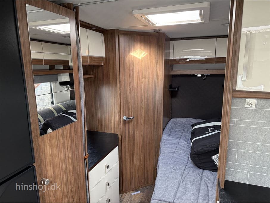 Polar Customized 590 CTH VK - miniature 1