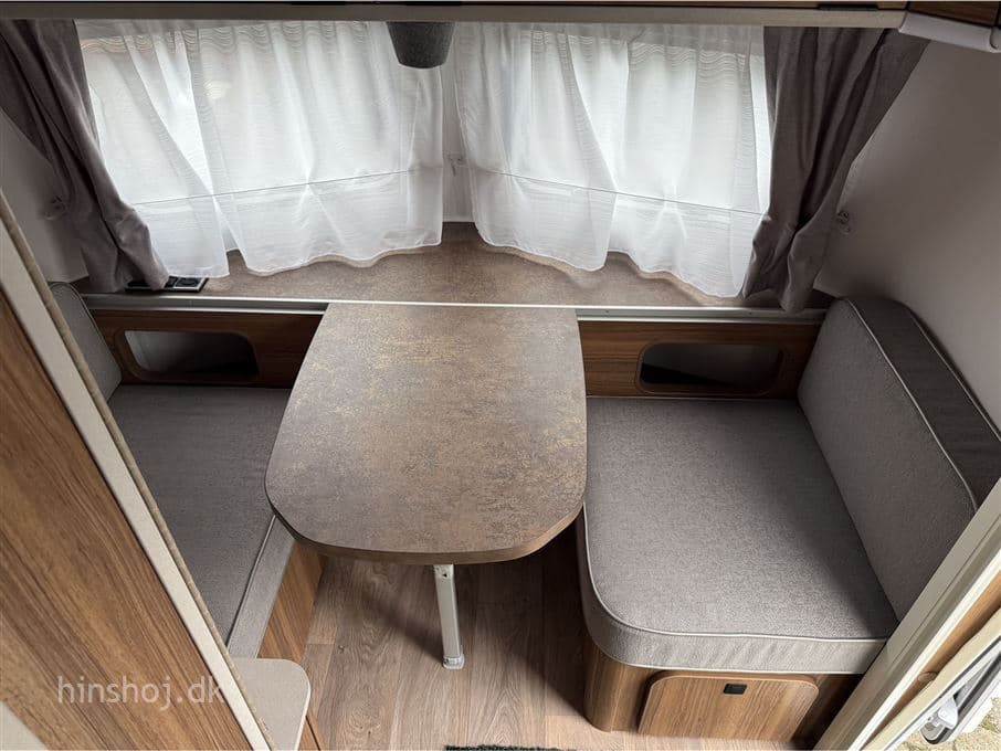 Eriba Touring 430 Legend - miniature 1