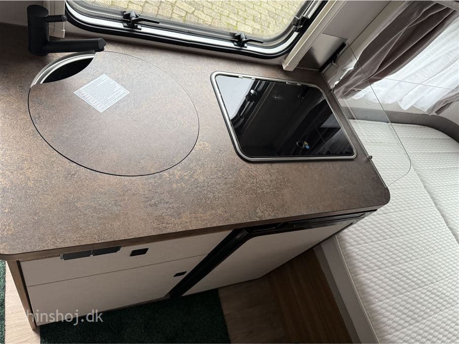 Eriba Touring 430 Legend - miniature 1