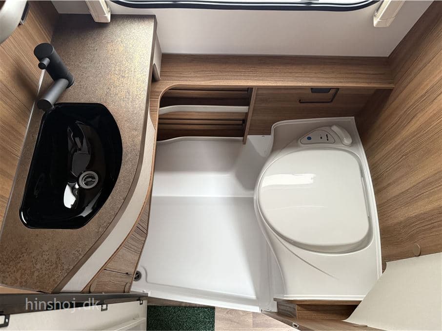 Eriba Touring 430 Legend - miniature 1
