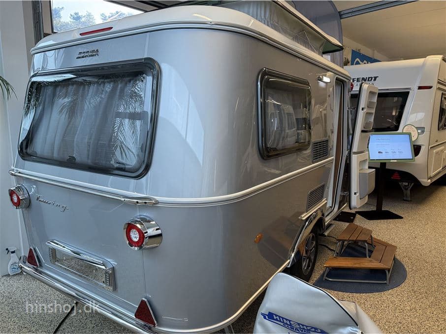 Eriba Touring 320 Legend - miniature 1