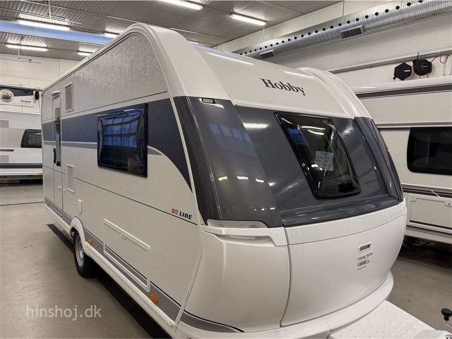 Hobby De Luxe 460 SL - miniature 1