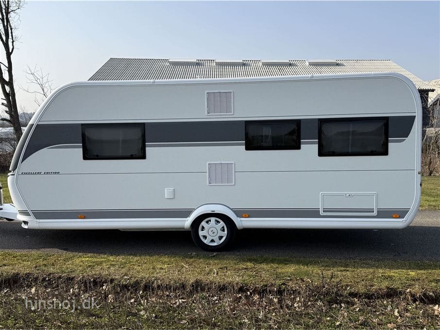 Hobby Excellent Edition 540 UFF - miniature 1