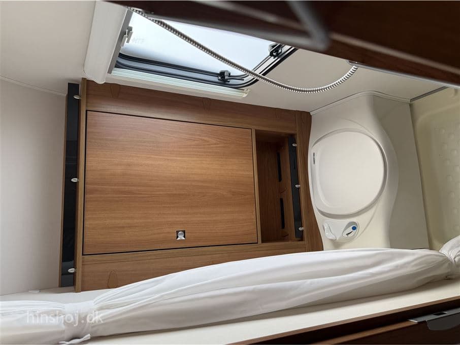 Dethleffs Nomad 560 FR - miniature 1