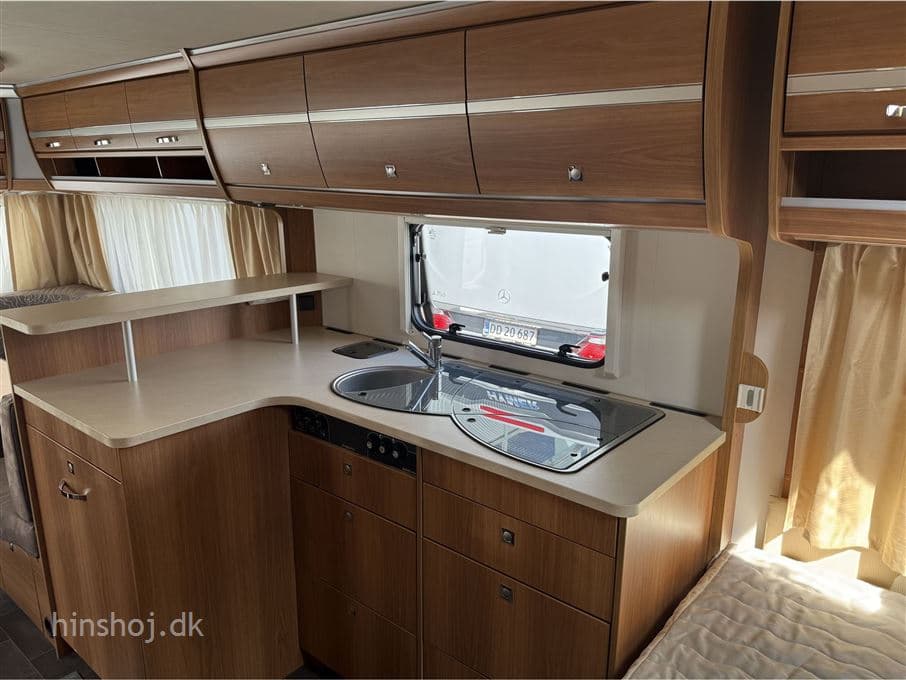 Dethleffs Nomad 560 FR - miniature 1
