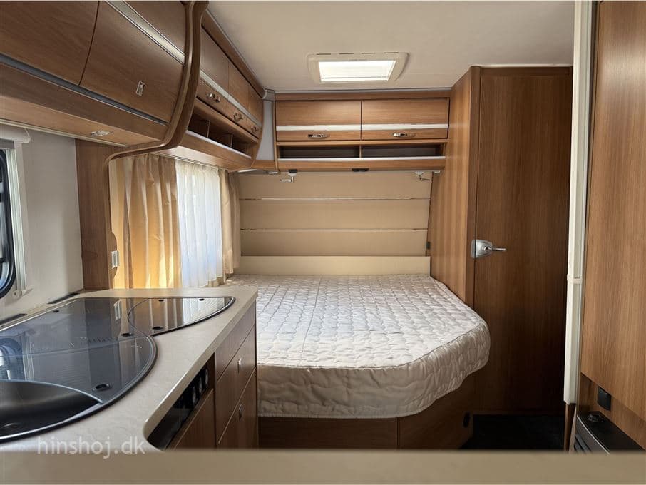 Dethleffs Nomad 560 FR - miniature 1