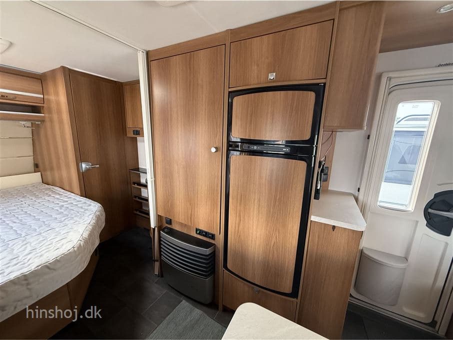 Dethleffs Nomad 560 FR - miniature 1
