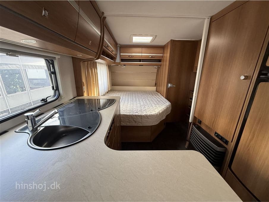 Dethleffs Nomad 560 FR - miniature 1