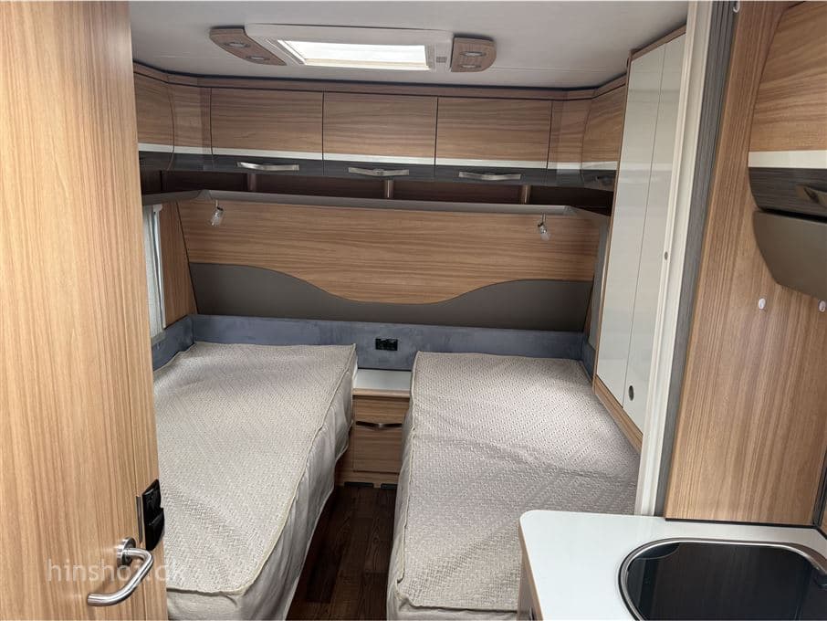 Hymer Exciting 471 - miniature 1