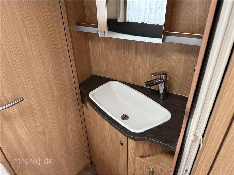 Knaus Sudwind Silver Selection 450 FU - miniature 1