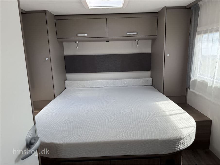 Carado T 449 Edition 24 - miniature 1