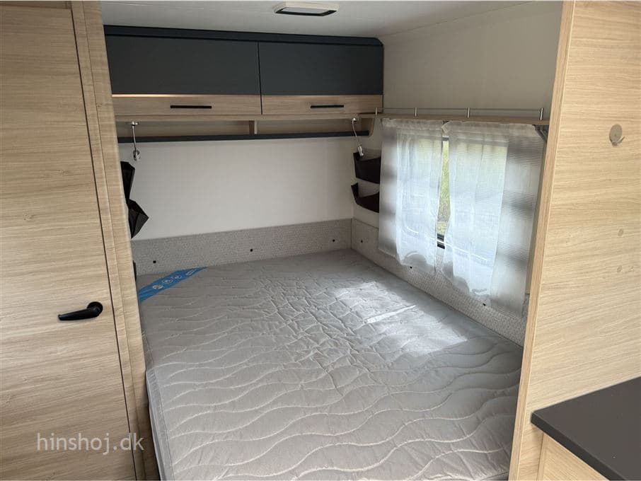 Caravelair Antares 455 Titanium Anniversaire - miniature 1