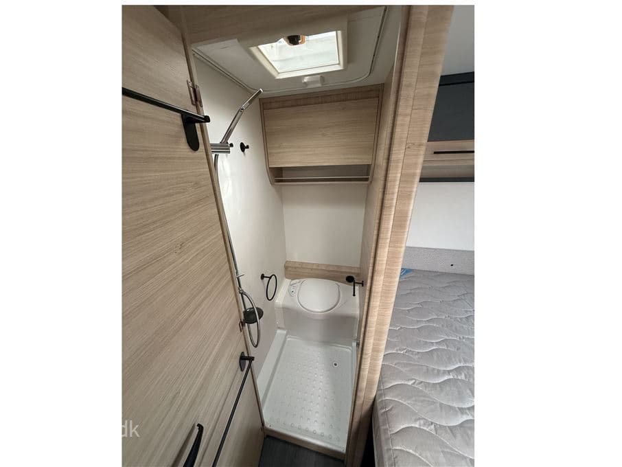 Caravelair Antares 455 Titanium Anniversaire - miniature 1