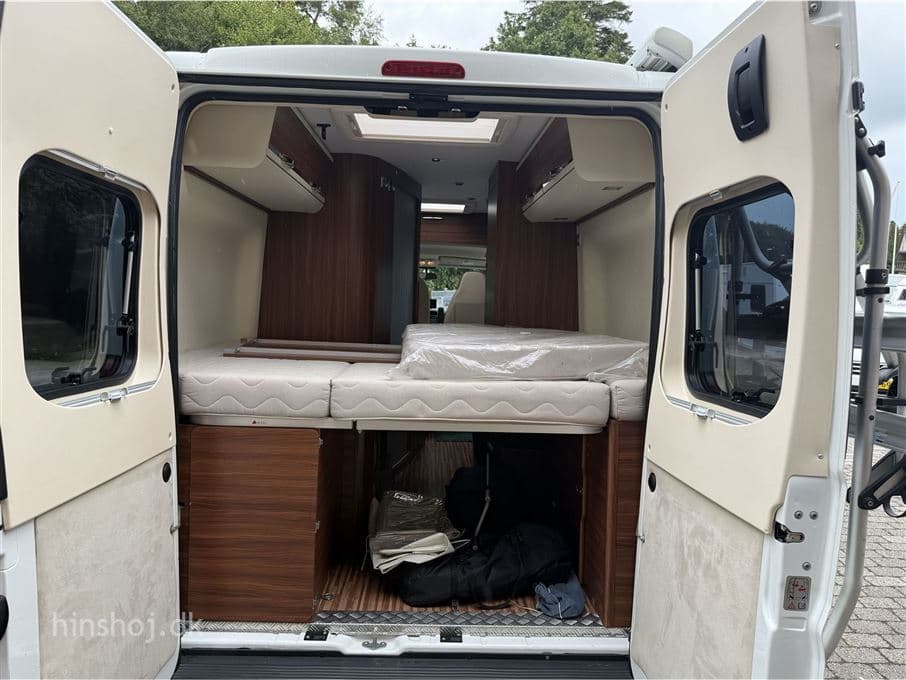 Adria Twin 600 SP - miniature 1