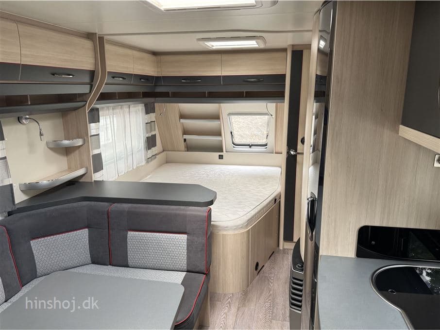 Hobby De Luxe Edition 560 Kmfe - miniature 1