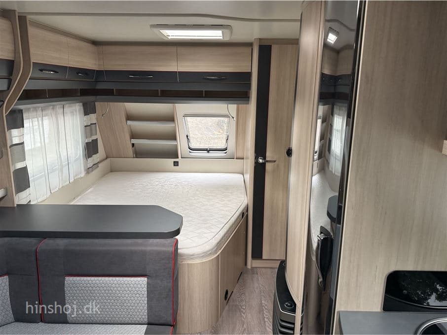 Hobby De Luxe Edition 560 Kmfe - miniature 1