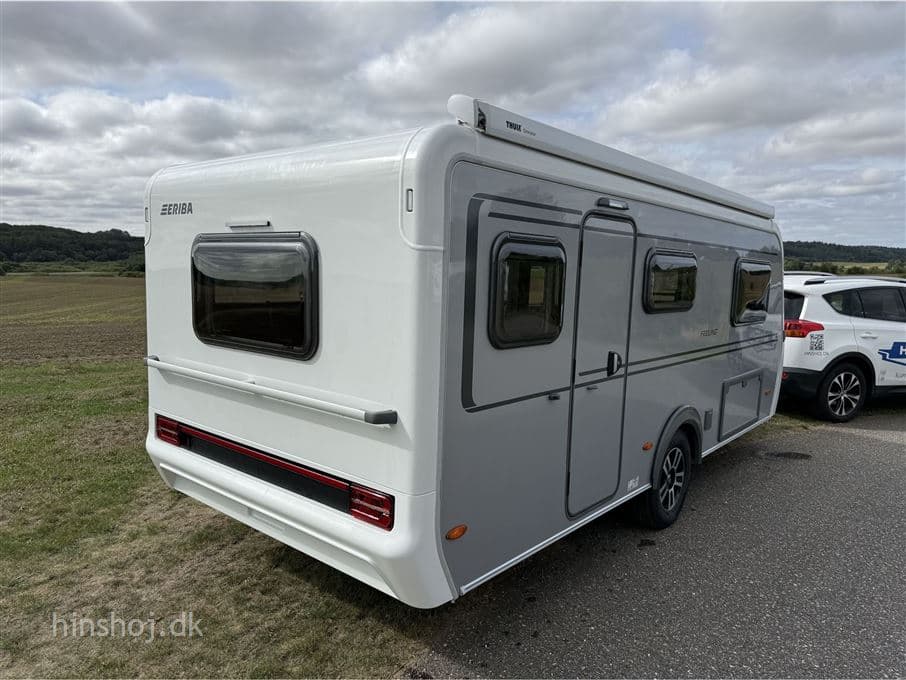 Eriba Feeling 470 - miniature 1