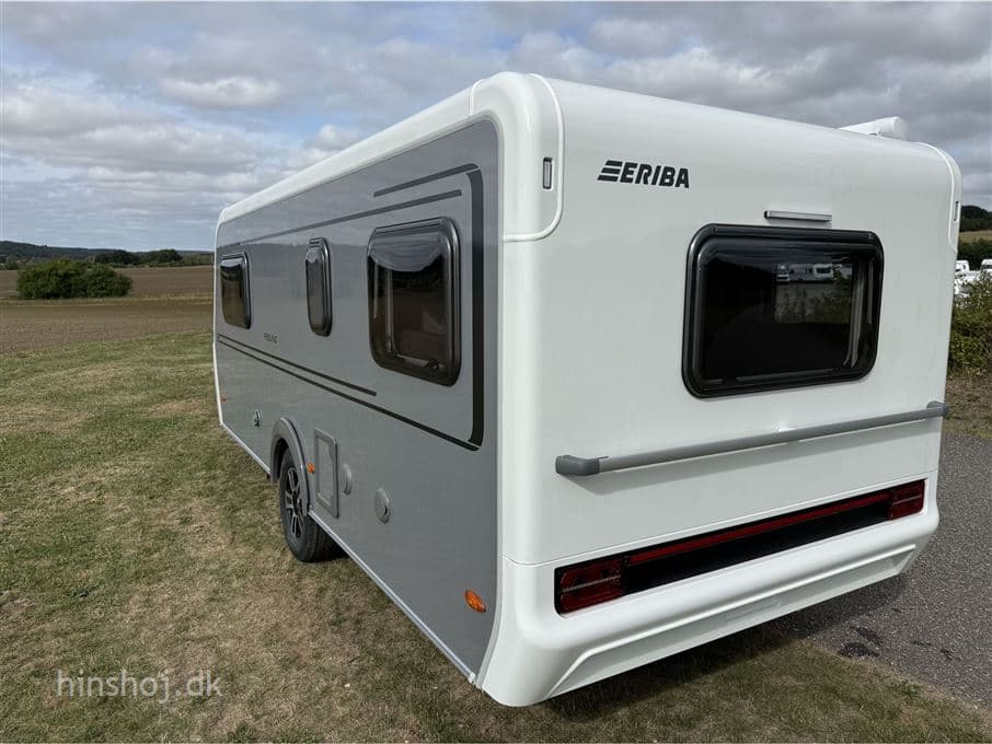 Eriba Feeling 470 - miniature 1