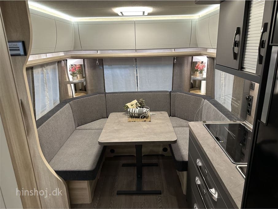 Hobby De Luxe 540 UL - miniature 1