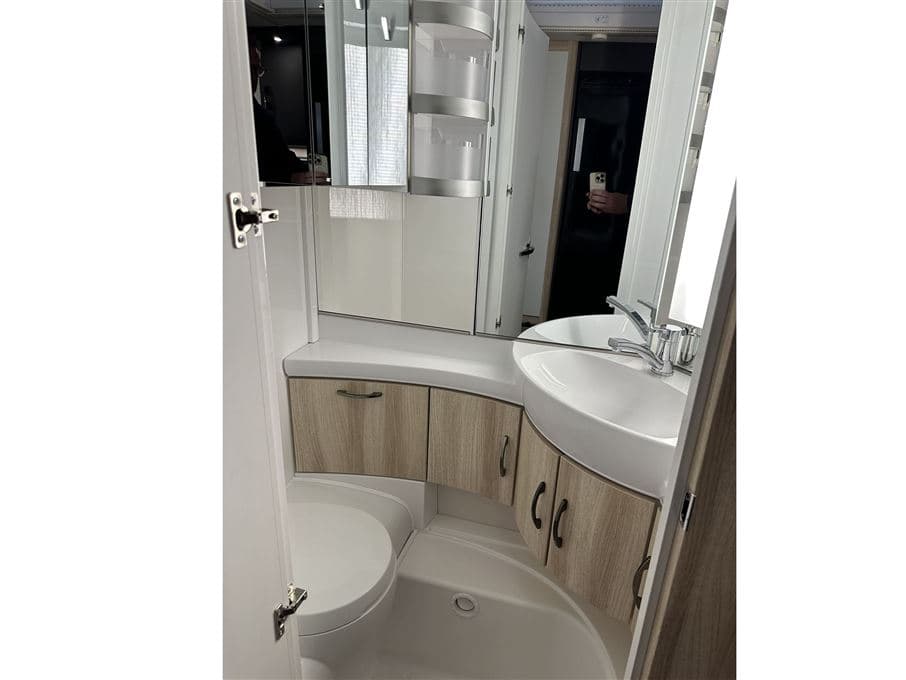 Hobby De Luxe 540 UL - miniature 1