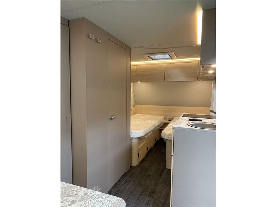 Weinsberg CaraCito 470 EU E-Power - miniature 1