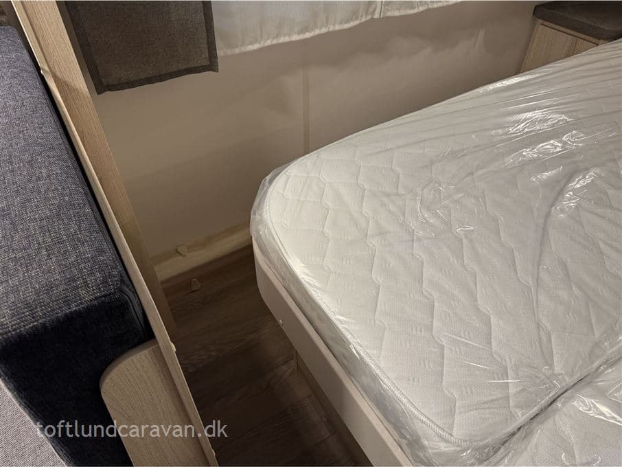 Hobby De Luxe 460 SFF - miniature 1