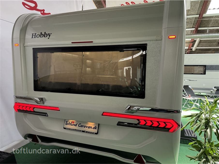 Hobby Excellent 560 CFE - miniature 1
