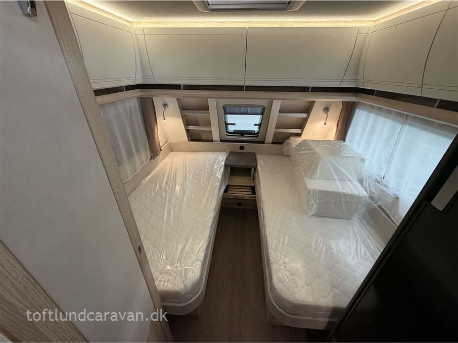 Hobby De Luxe 495 UL - miniature 1