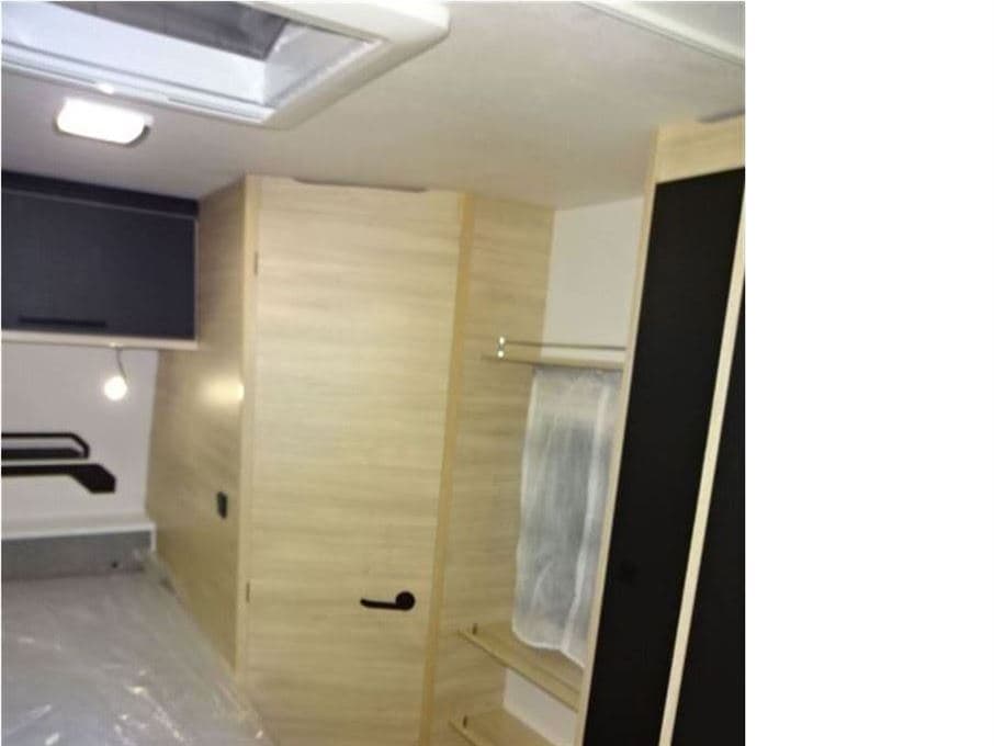 Caravelair Sport Line 410 Sport Line - miniature 1