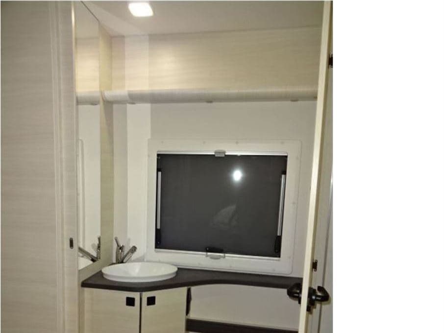 Caravelair Exclusive 475 - miniature 1
