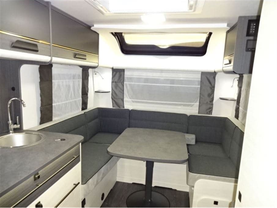 Caravelair Exclusive 475 - miniature 1