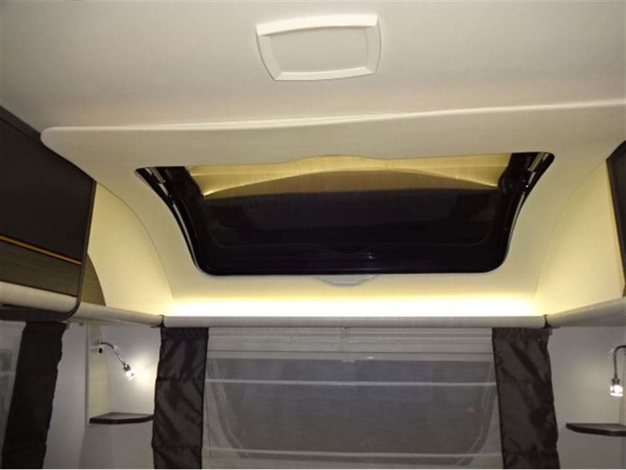 Caravelair Exclusive 475 - miniature 1