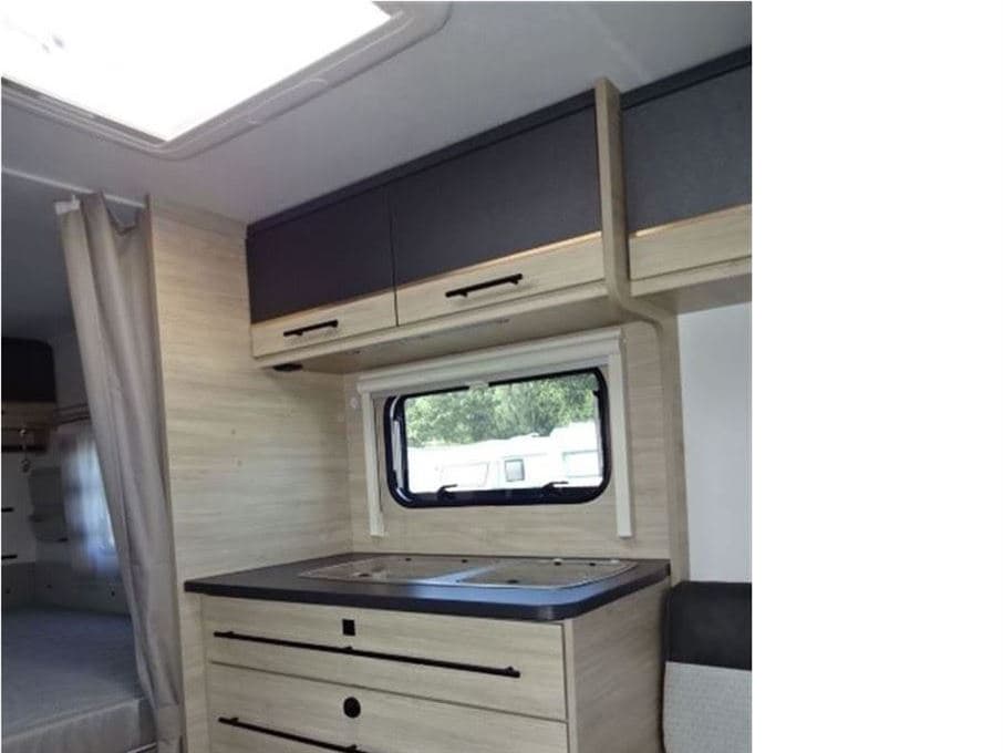 Caravelair Antares Titanium 455 Aniversery - miniature 1