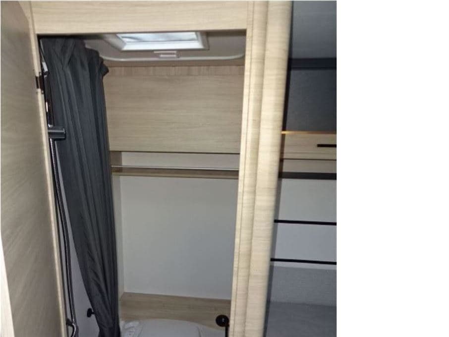 Caravelair Antares Titanium 455 Aniversery - miniature 1