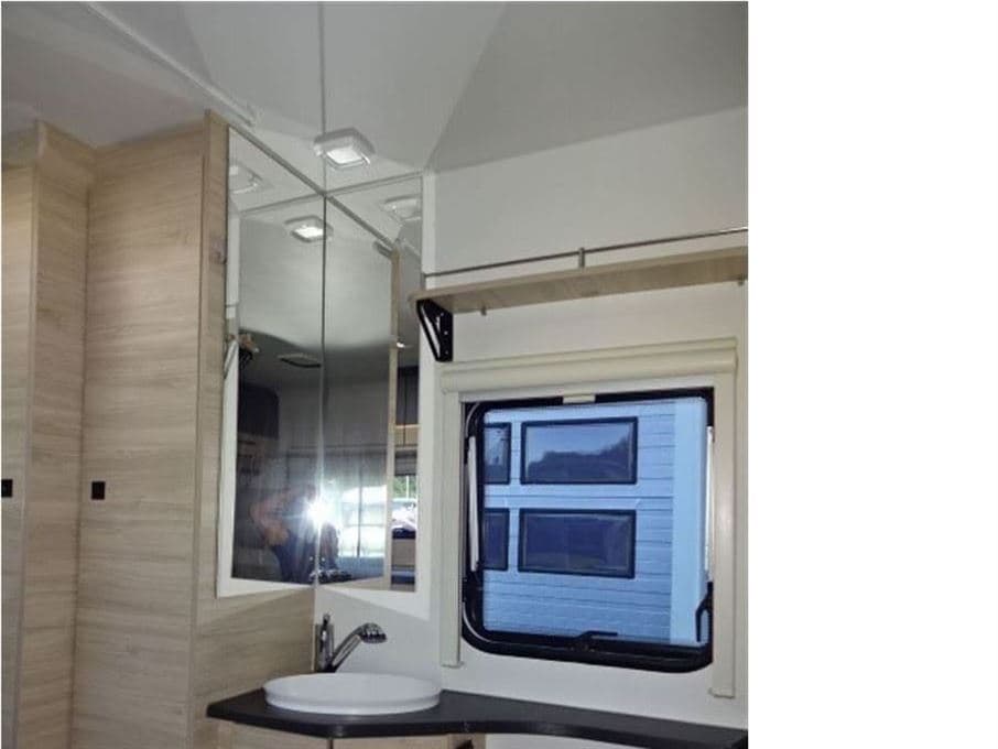Caravelair Antares Titanium 455 Aniversery - miniature 1